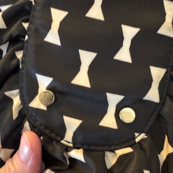 Kate Spade Black and White Bow Tote Bag - Picture 9 of 10